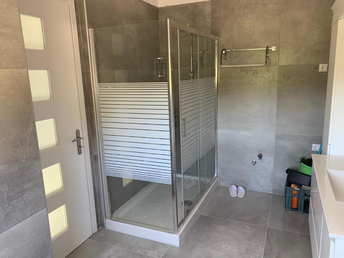 Livas Almyri Seafront Flat Daire Kato Almiri Dış mekan fotoğraf